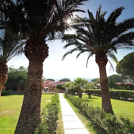 Апартаменты Charme By The Sea, Sant'andrea